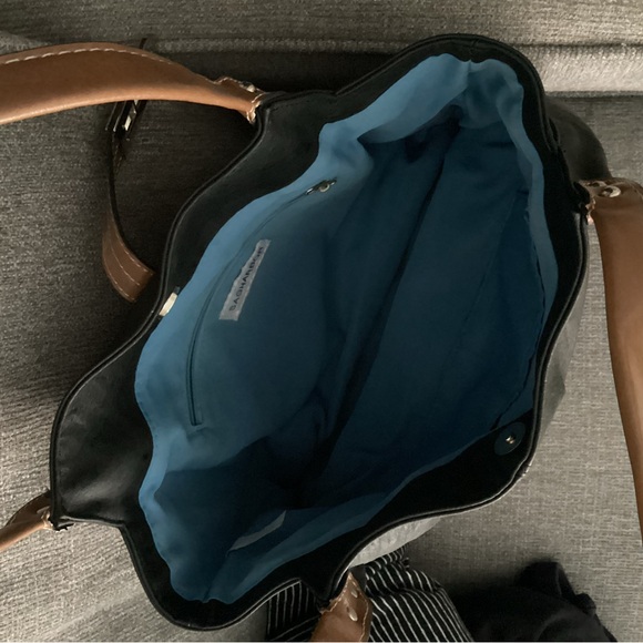 Sag Harbor Purse Tote Bag - Picture 7 of 13